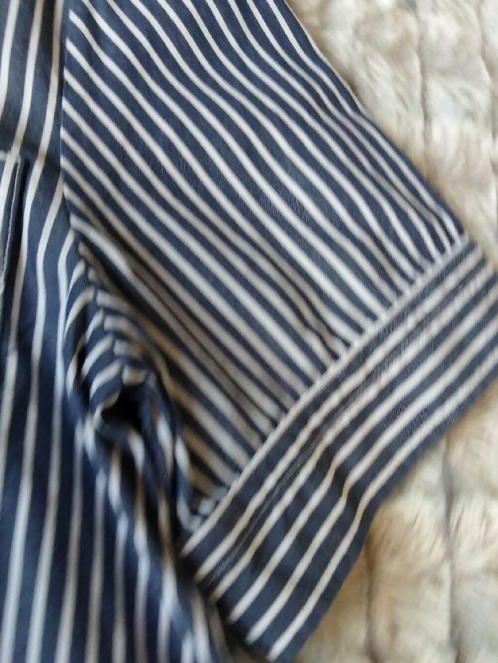 Everlane Navy and White Striped Top - Picture 5 of 12